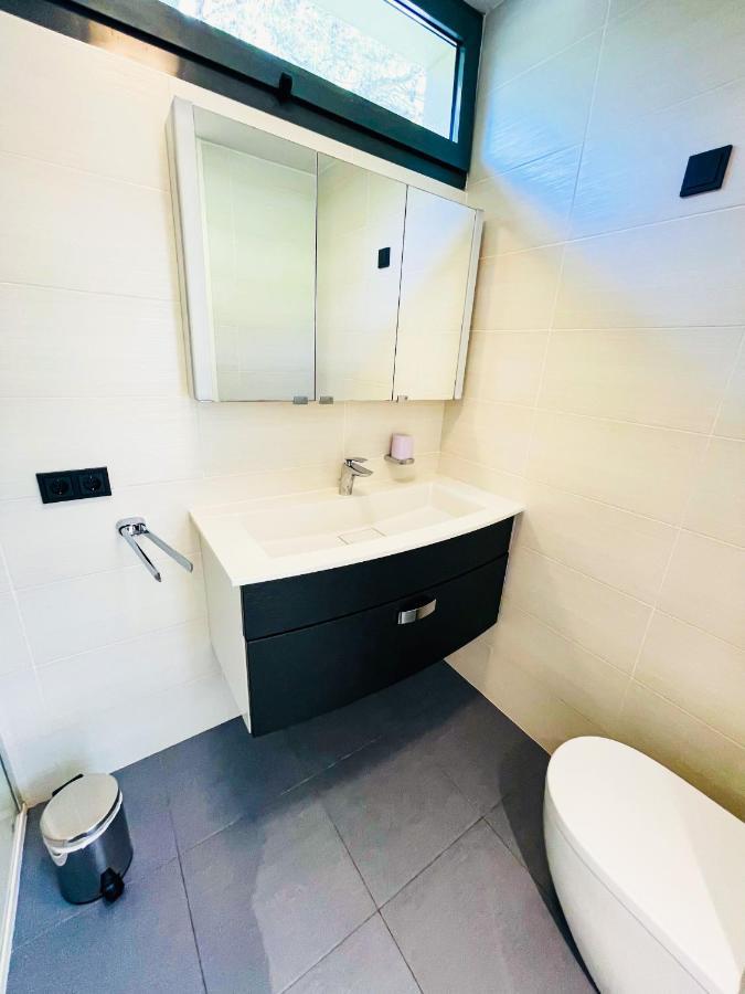 Villa Pam Beach House Playa De Muro - 200M To Beach With Hot Tub Алкудия Екстериор снимка