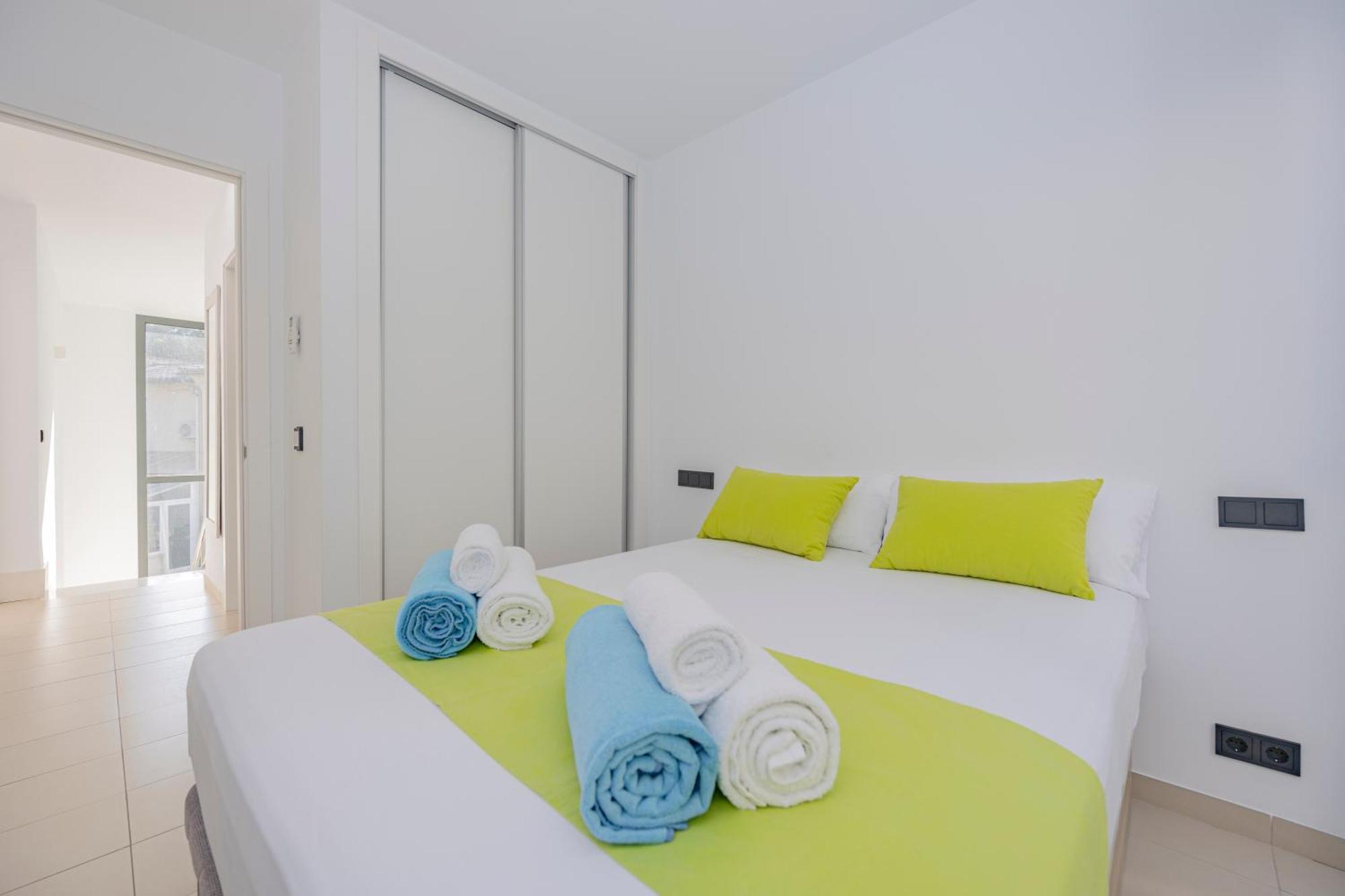 Villa Pam Beach House Playa De Muro - 200M To Beach With Hot Tub Алкудия Екстериор снимка